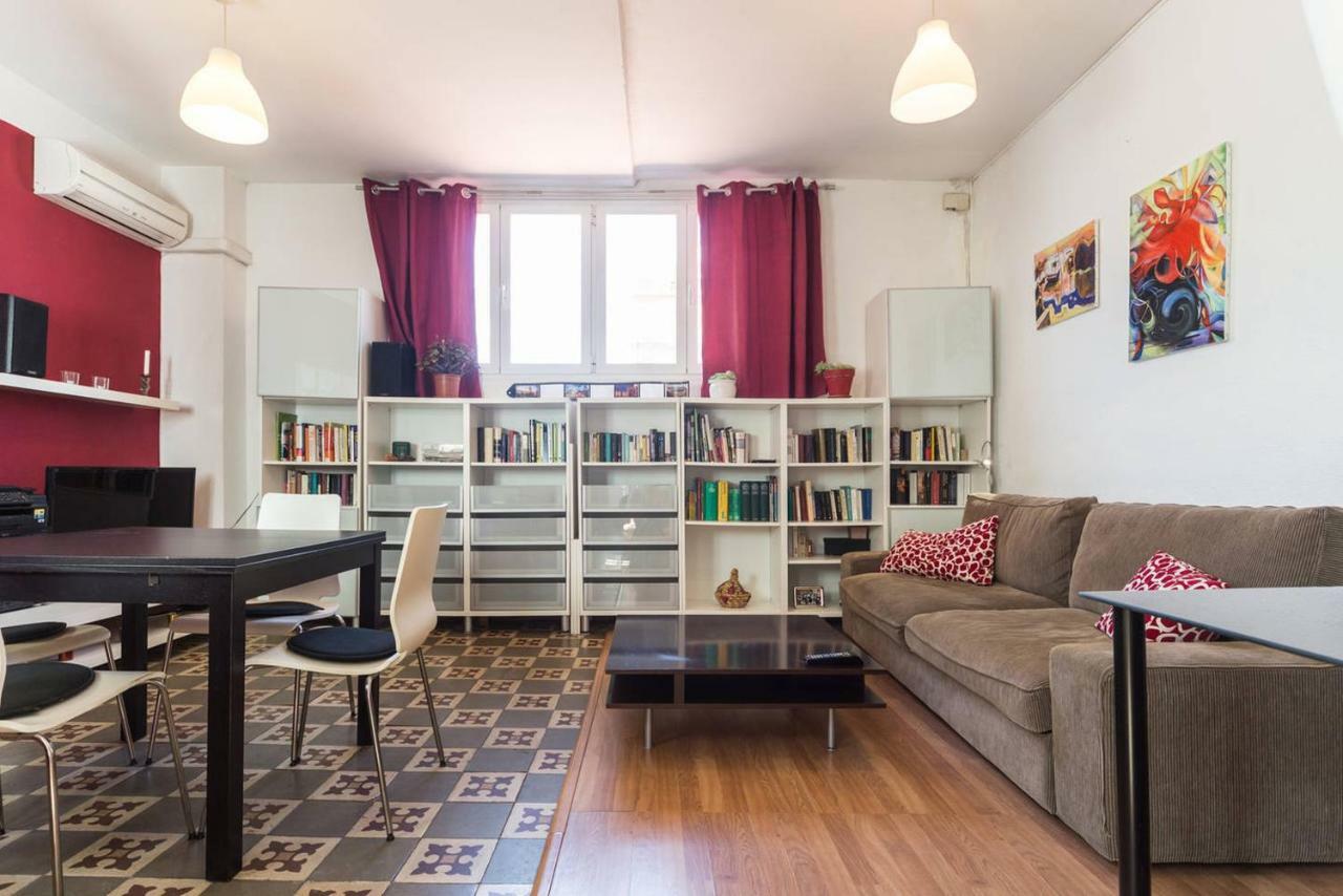 Arrendamiento De Temporada En Ruzafa Apartment Valencia Ngoại thất bức ảnh